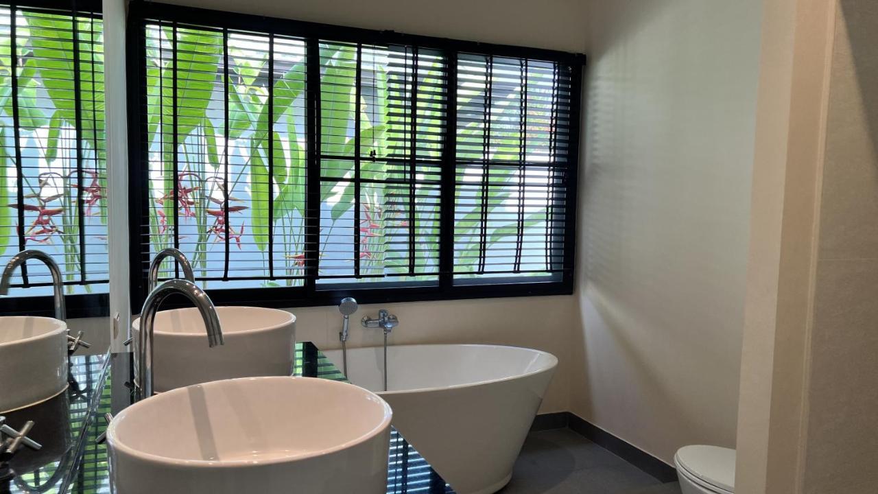 Plunge Tropic Villas 2 Naiharn Rawai エクステリア 写真